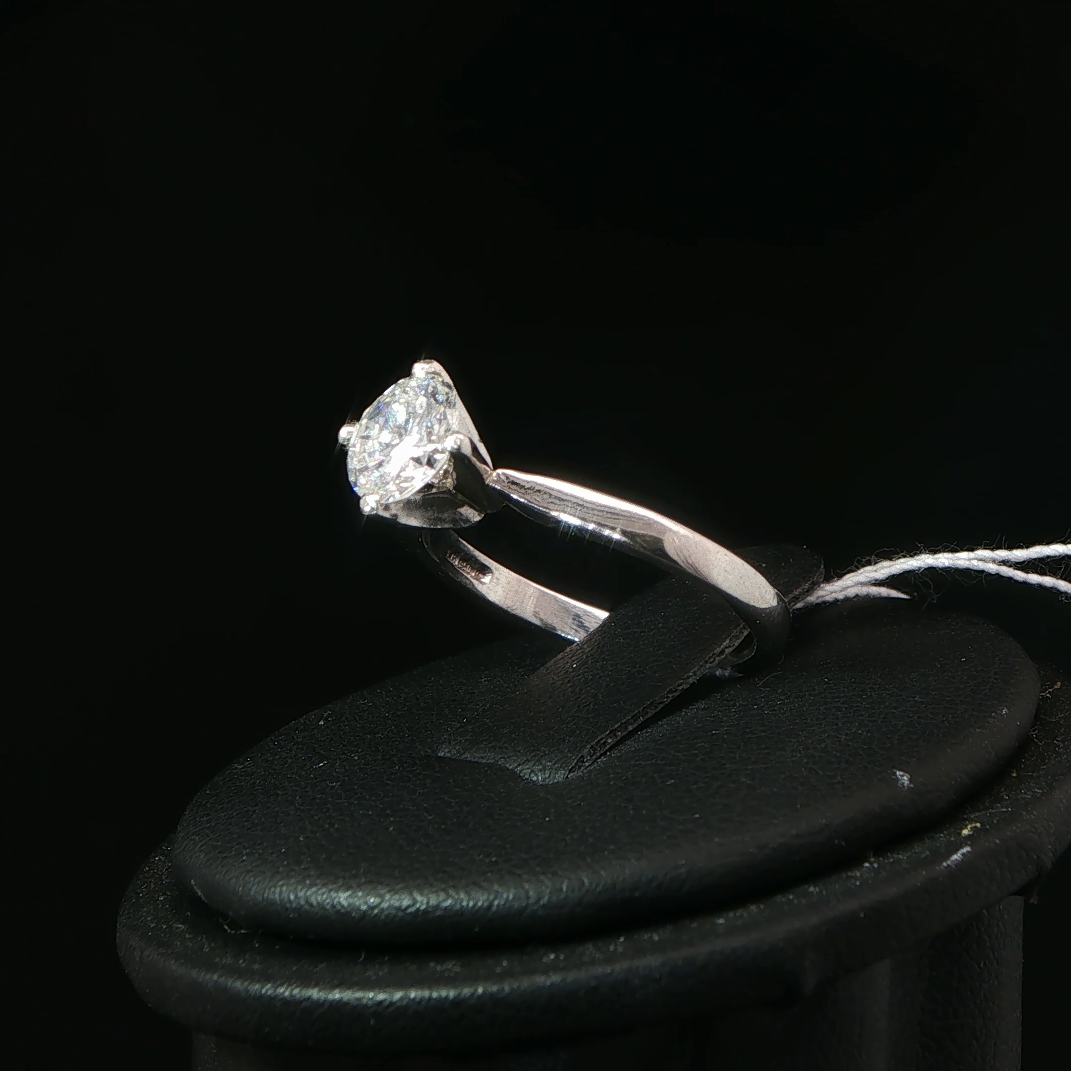Four-Prong Diamond Solitaire Ring in Platinum