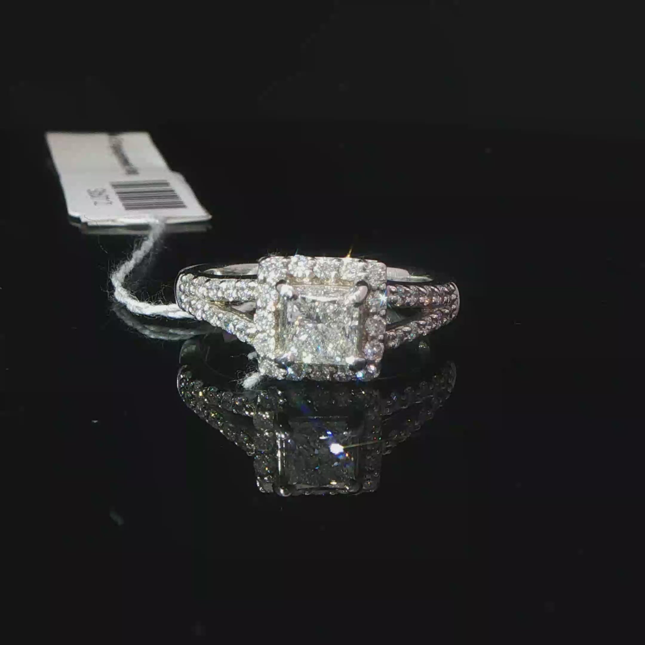 Princess Cut Diamond Halo Engagement Ring in 14K White Gold
