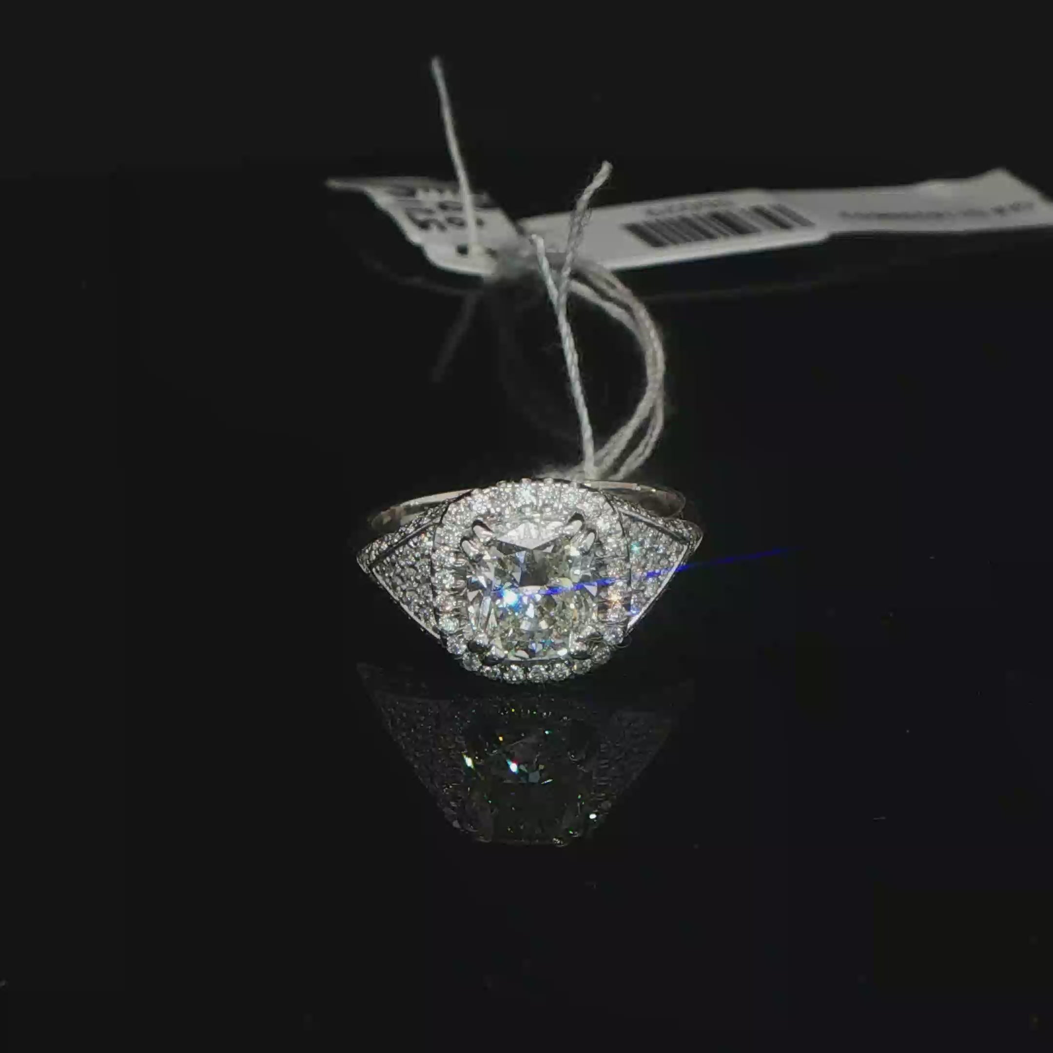 Cushion Halo Diamond Engagement Ring in White Gold